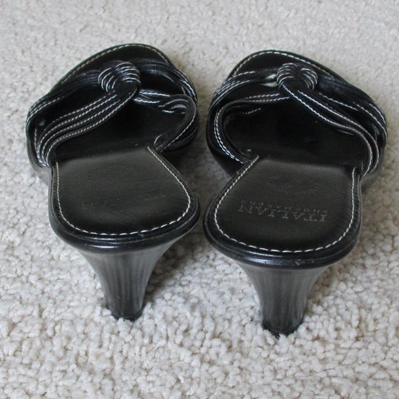 Italian Shoemakers (Brown Like New), Blue & Will's Fancy Sandals (Lot of 3) - Picture 8 of 16